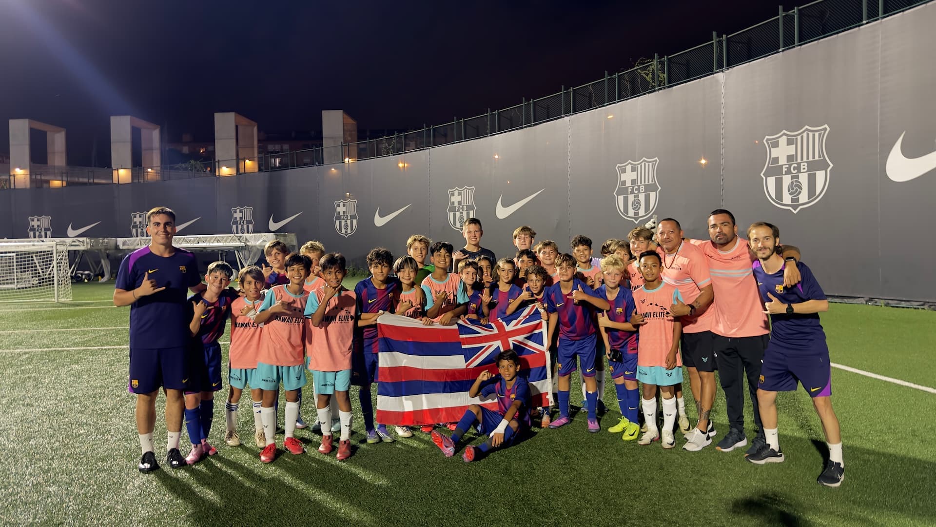 Hawaii Elite and FC Barcelona cantera players together